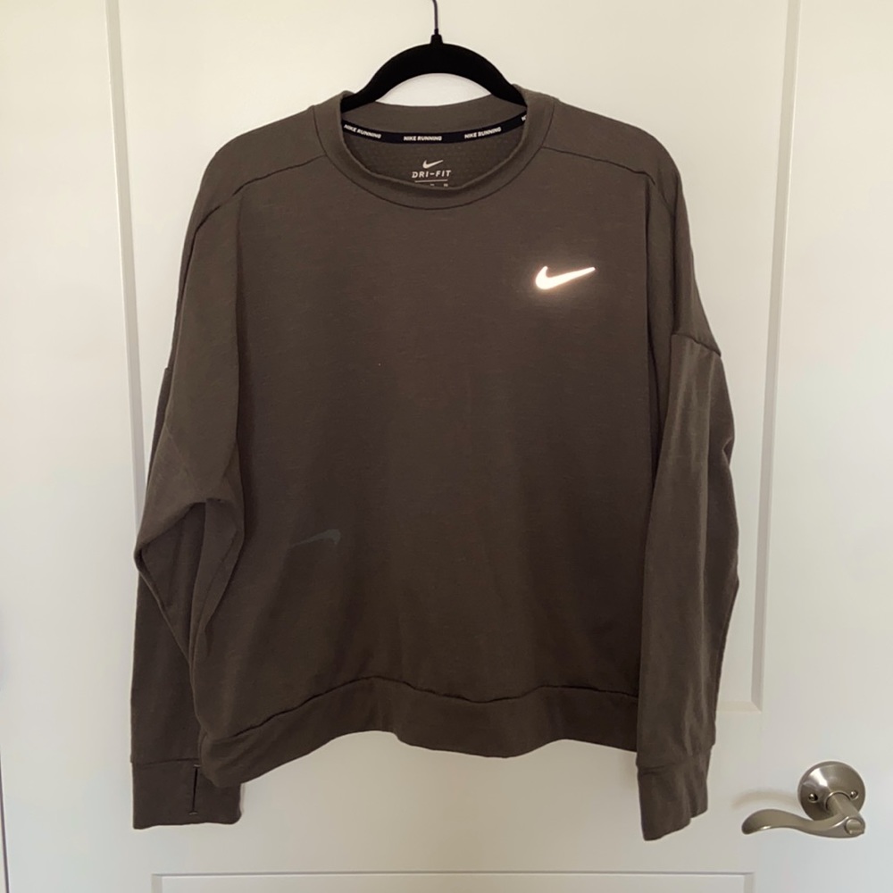 Nike Dri-Fit crewneck